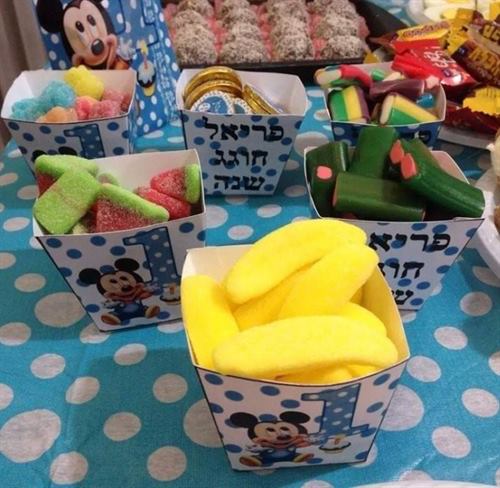 קופסאות קטנות למתוקים (7/7 ס”מ)- 5 יח'